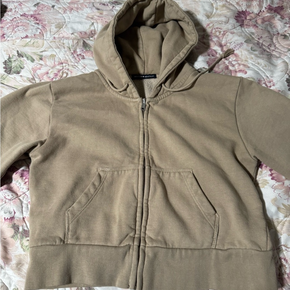 Brandy Melville cropped hoodie/ jacket : one size